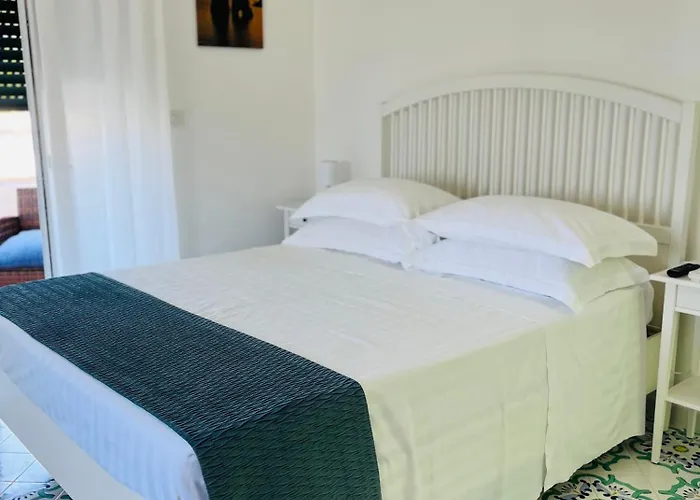 L'agapanto Oda ve Kahvaltı 4*