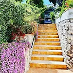 L'agapanto 4* Капри