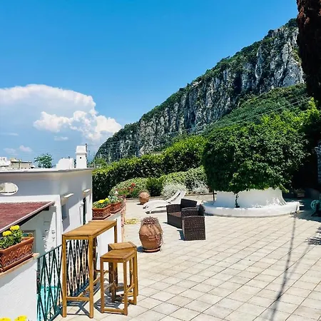 L'agapanto Alojamento de Acomodação e Pequeno-almoço Capri
