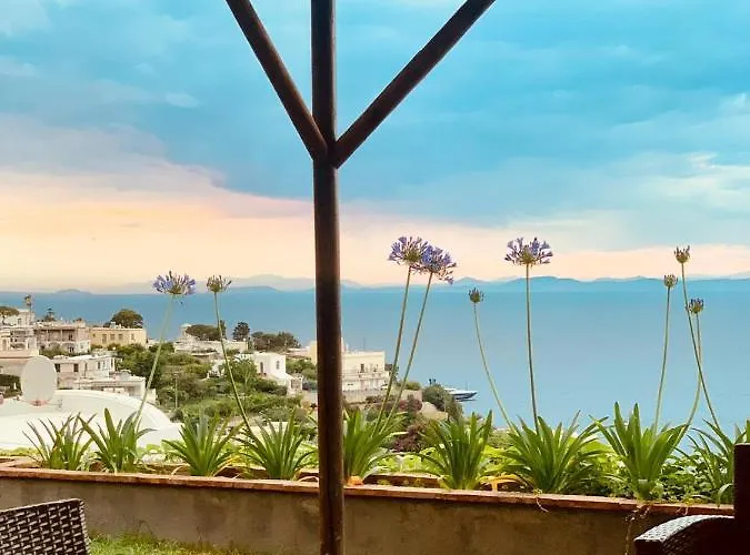 L'agapanto Couette-café 4*